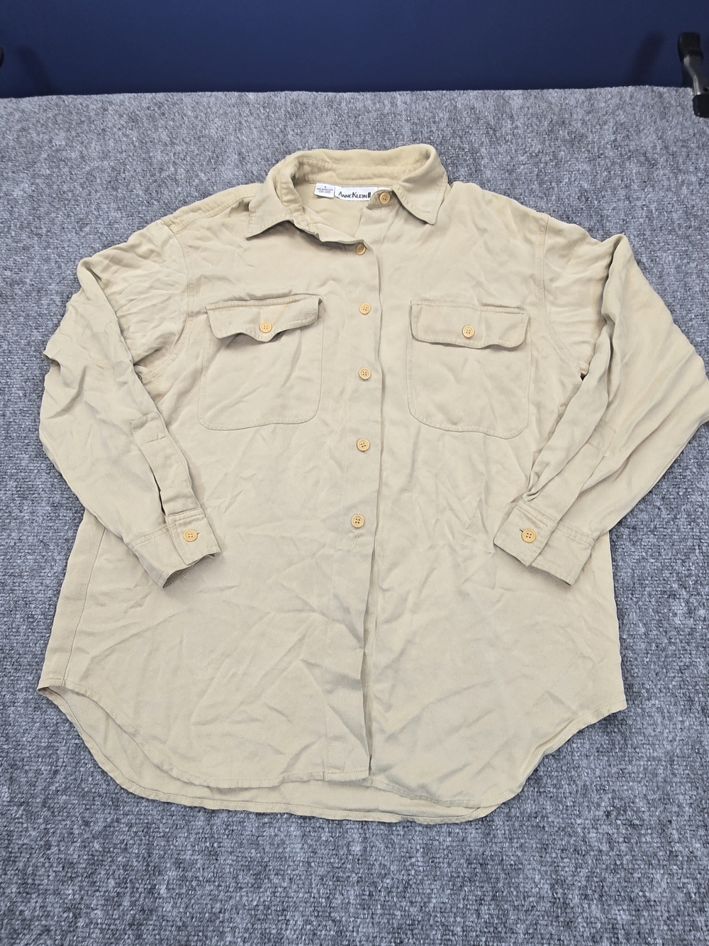 Anne Klein II Silk Shirt Womens 6 Tan Button Front Utility Blouse Hong Kong
